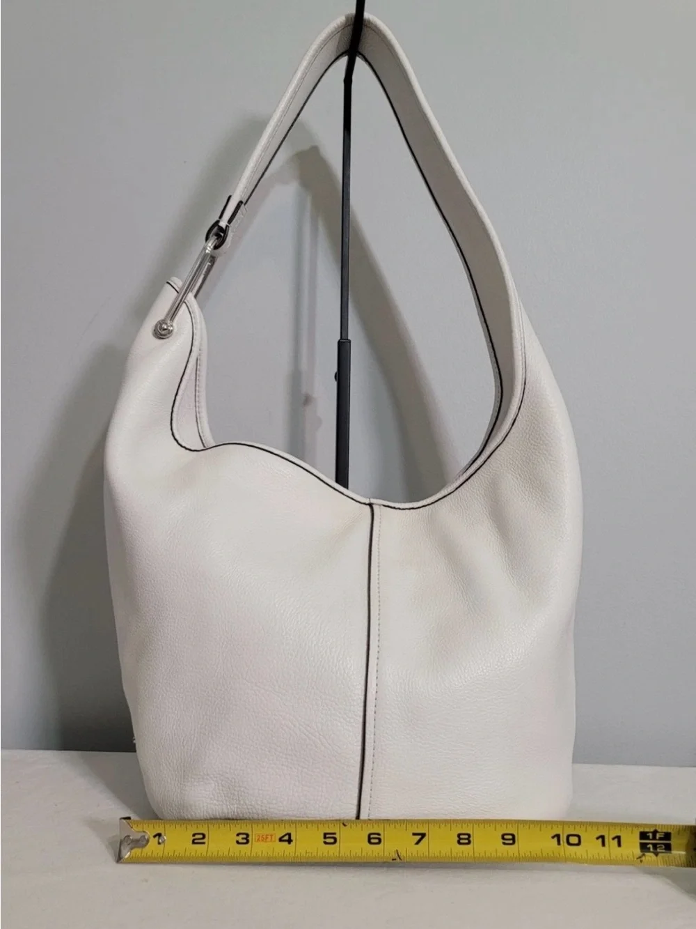 Michael Kors Hobo Shoulder Bag White Leather Silver Hardware